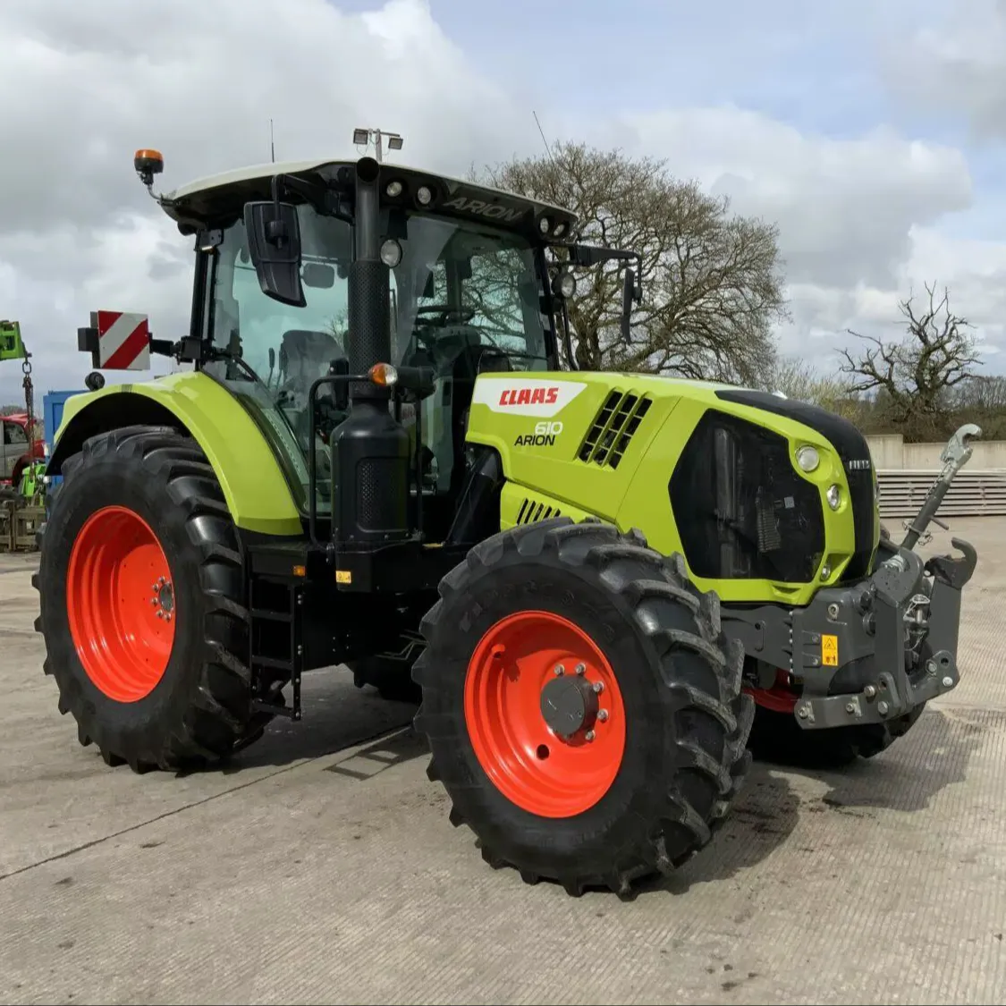 Multifunctional Used Claas Arion 610